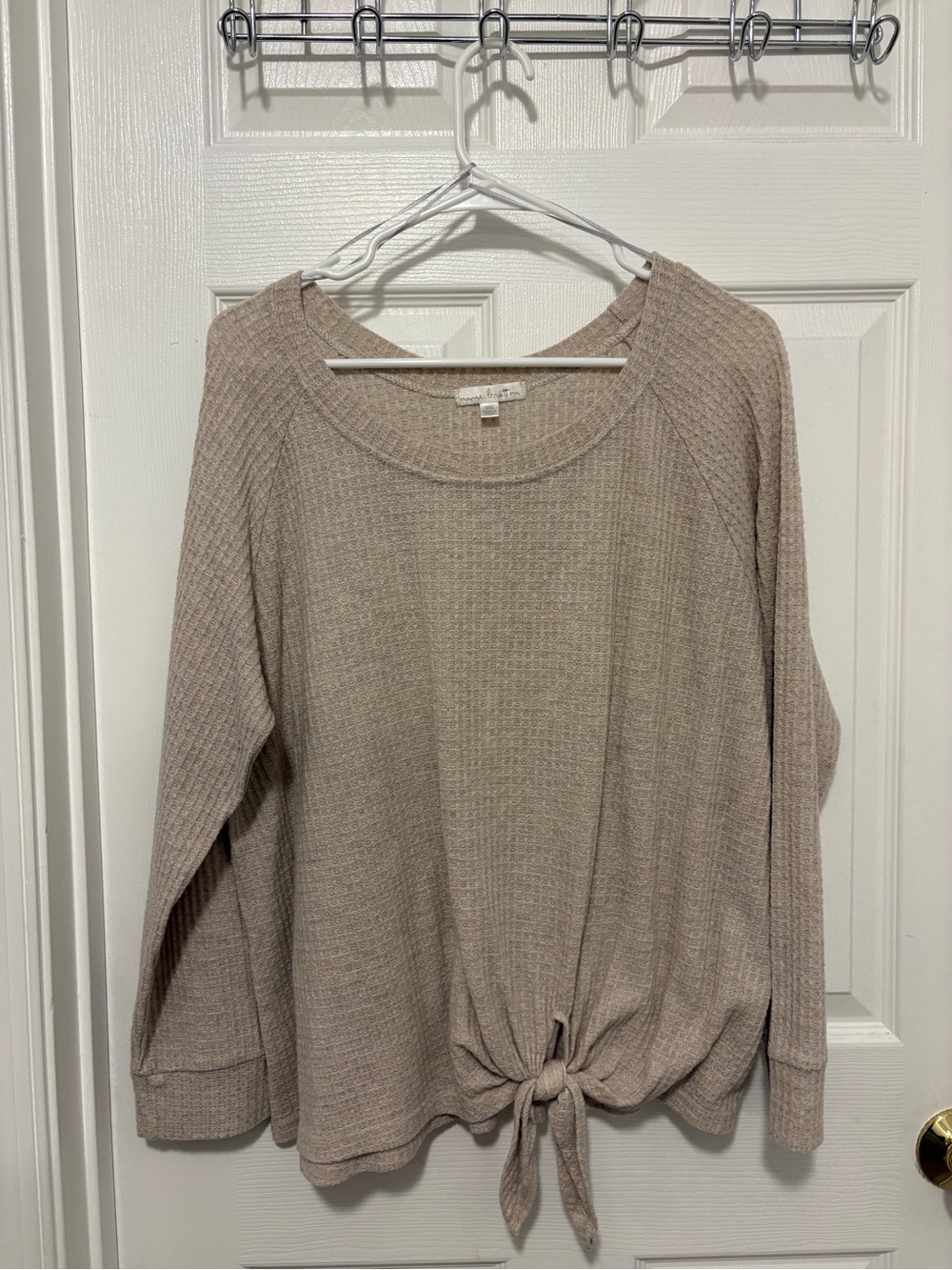 nine britton Waffle Knit Pullover in Light Taupe